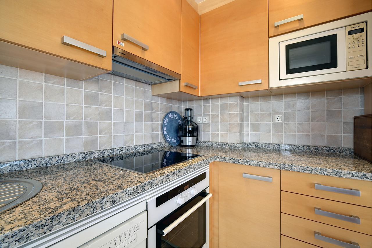 Ferienwohnung Jardines De Nueva Galera Cozy Penthouse Estepona Exterior foto